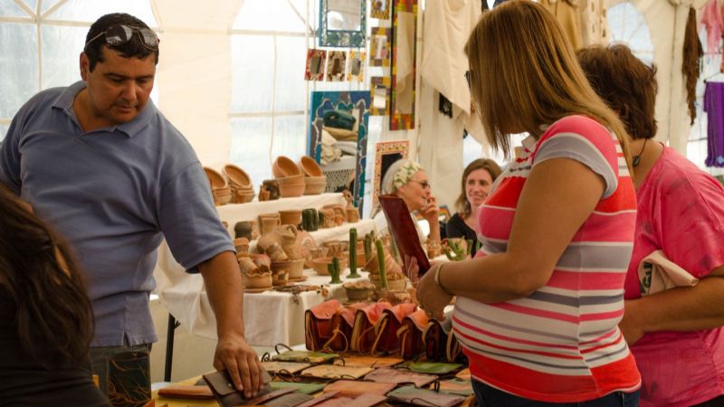 La Feria Manos Catamarqueñas en Semana Santa