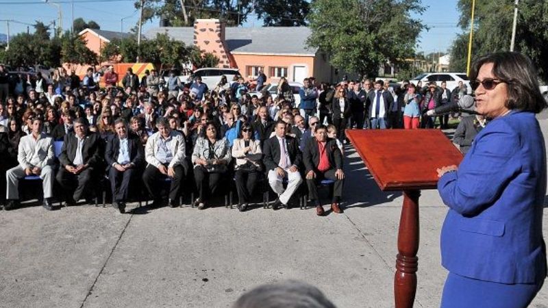 Corpacci inauguró el Centro de Fertilización Asistida