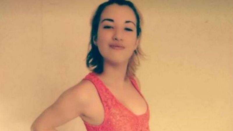 Dos niños descubrieron el cuerpo de una joven asesinada