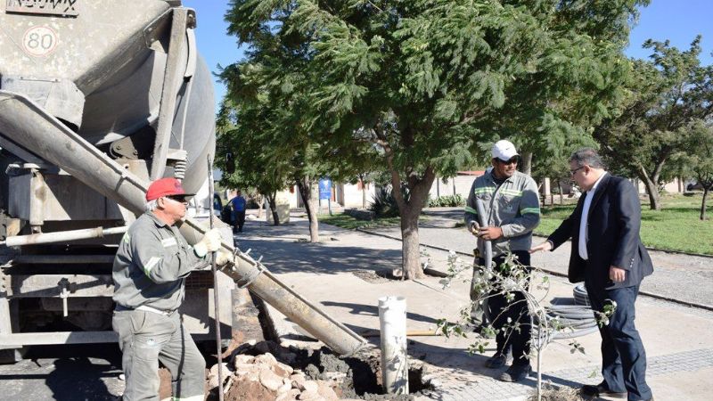 Jalil supervisó obras del barrio Achachay