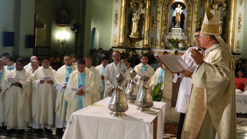 “No anunciamos teorías sino la fe de la Iglesia”
