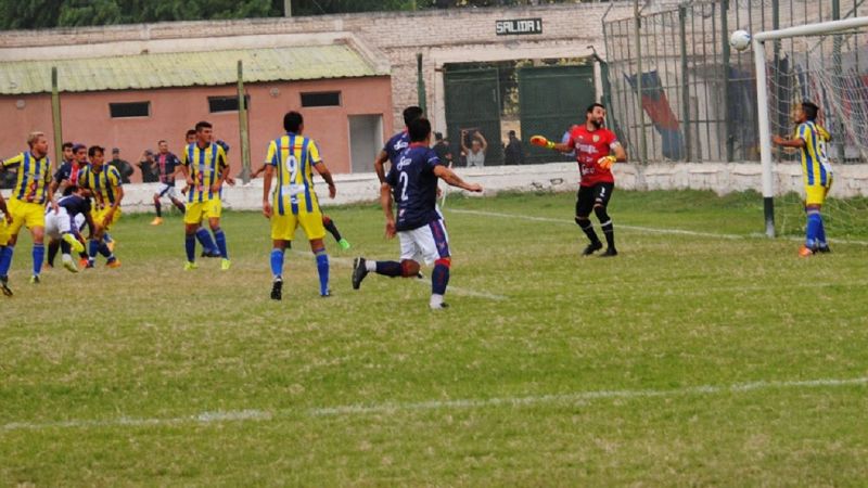 Por fin se le dio al “Santo” que zafa del descenso y está 3ro.