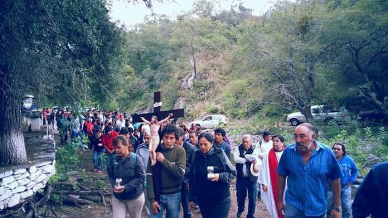 Alto del Rosario: Vía Crucis y tradicional peregrinación de fieles