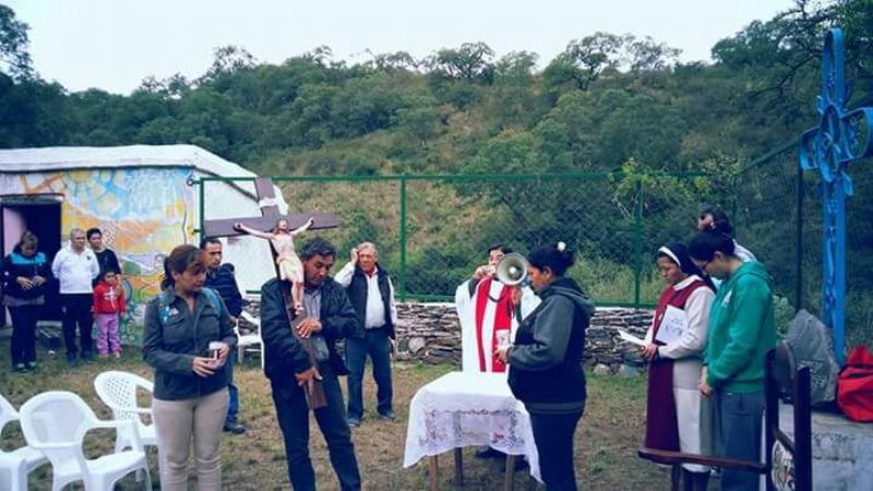 Alto del Rosario: Vía Crucis y tradicional peregrinación de fieles