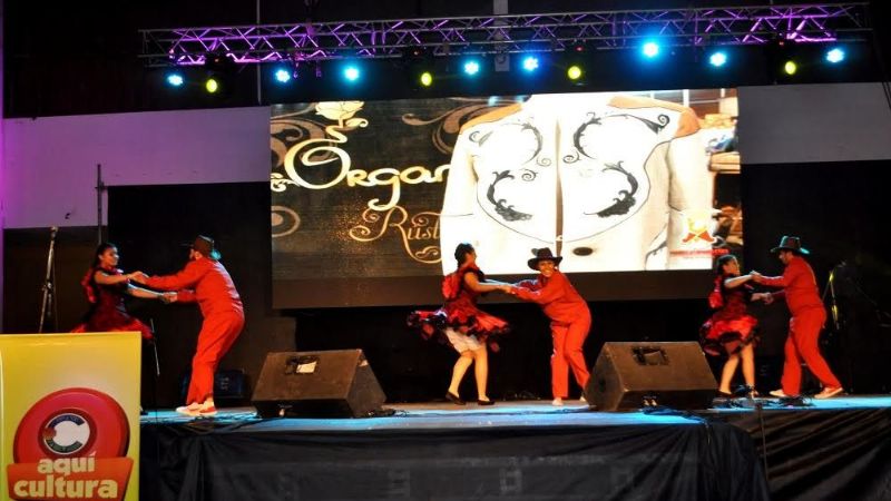 Los espectáculos sobresalen en la Feria “Manos Catamarqueñas”