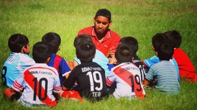 La Escuela de Fútbol La Banda se mudó a Los Teros RC