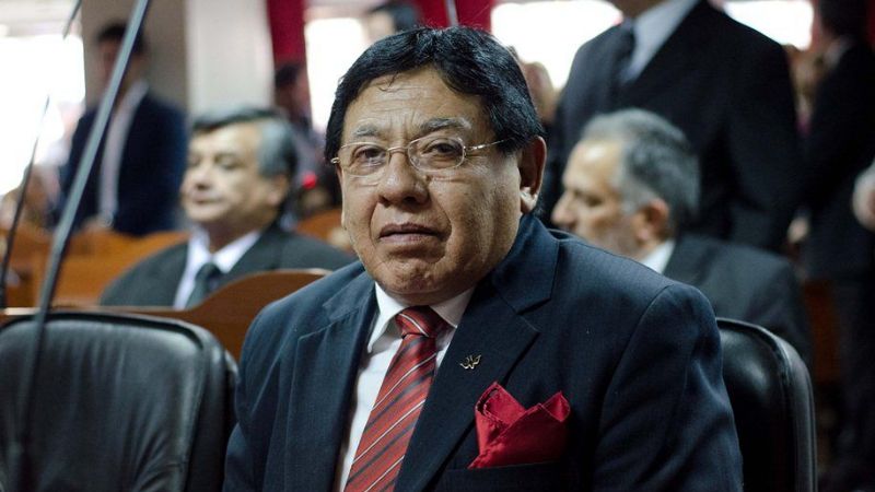 Pedirán la renuncia del senador Espinosa