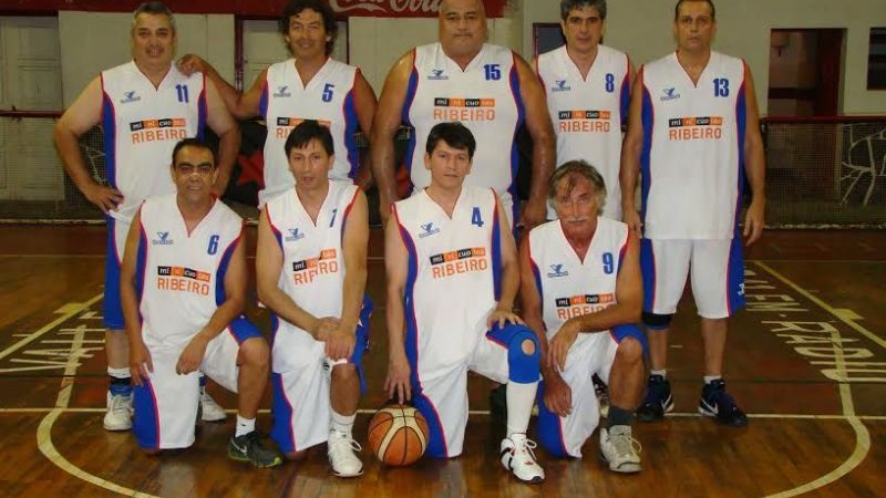 Semifinales de Máxi y Súper en el Maxibasquetbol