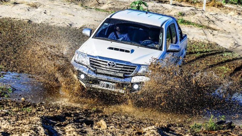 Las 4x4 y los cuatris corren en La Puerta