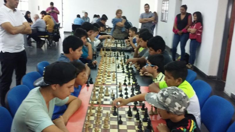 Exitoso Torneo Abierto de Ajedrez