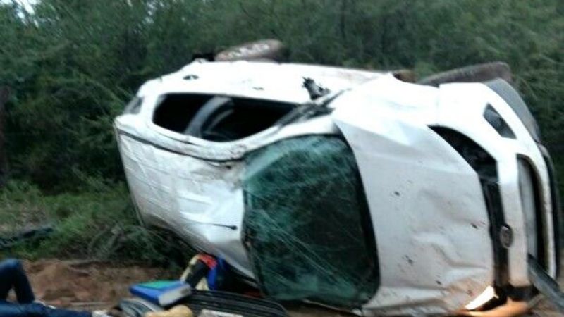 Volcó un auto en la ruta 7, en La Paz