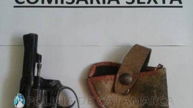 Tiraron un arma de fuego a una casa