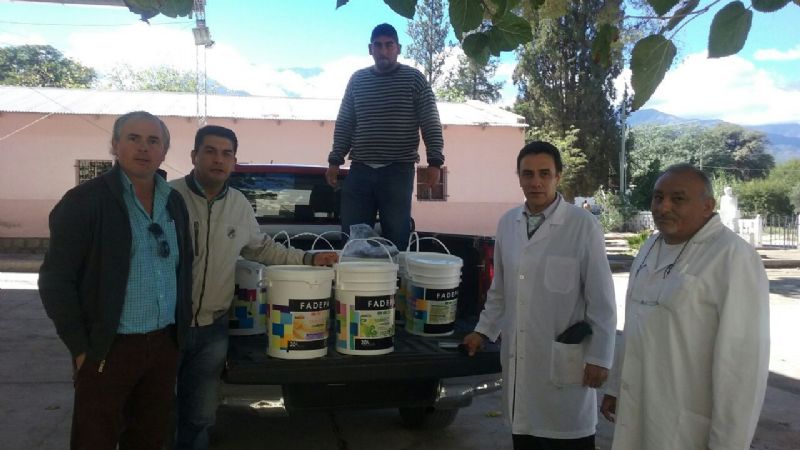 El senador Fernández visitó la escuela de Colpes