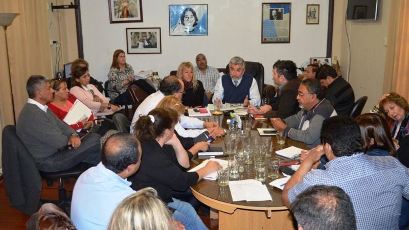 Gremios y Educación, una vez más cara a cara