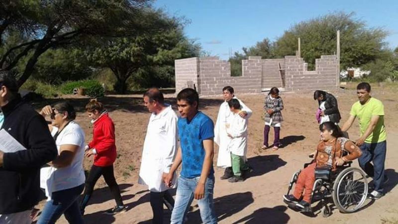 Procesión de San Expedito en Casa de Piedra