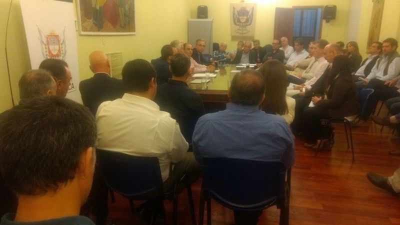 Buscan conformar el Consejo político, económico y social