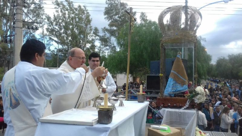 Multitudinaria peregrinación gauchesca para honrar a Virgen