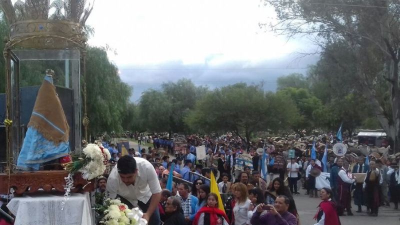 Multitudinaria peregrinación gauchesca para honrar a Virgen