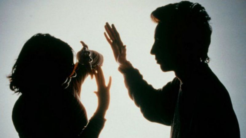 Joven quiso agredir a una mujer en su casa