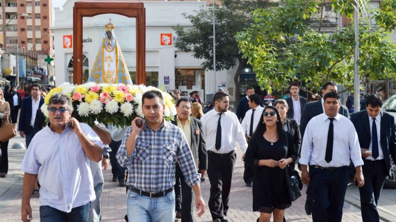 Legislativos rindieron homenaje a la Madre Morena