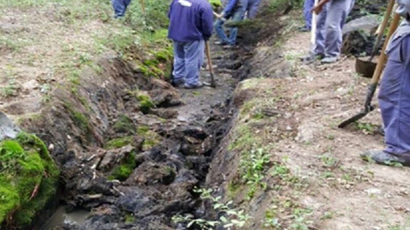 Obras de canalización en La Toma