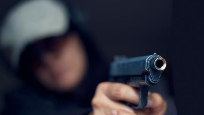 Una mujer fue asaltada a punta de pistola