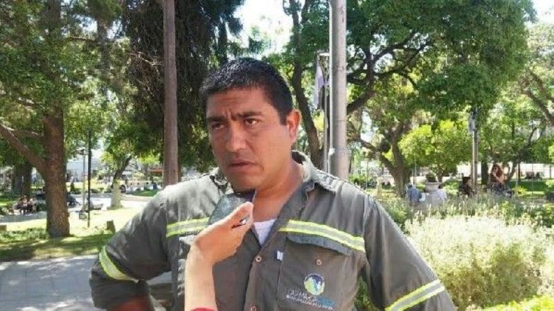 “Estamos hartos de los intendentes mediocres”