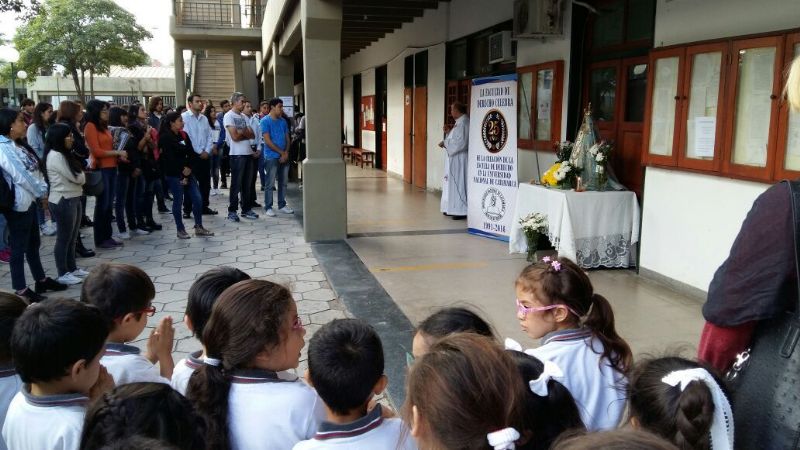 La Virgen del Valle moviliza a la comunidad universitaria