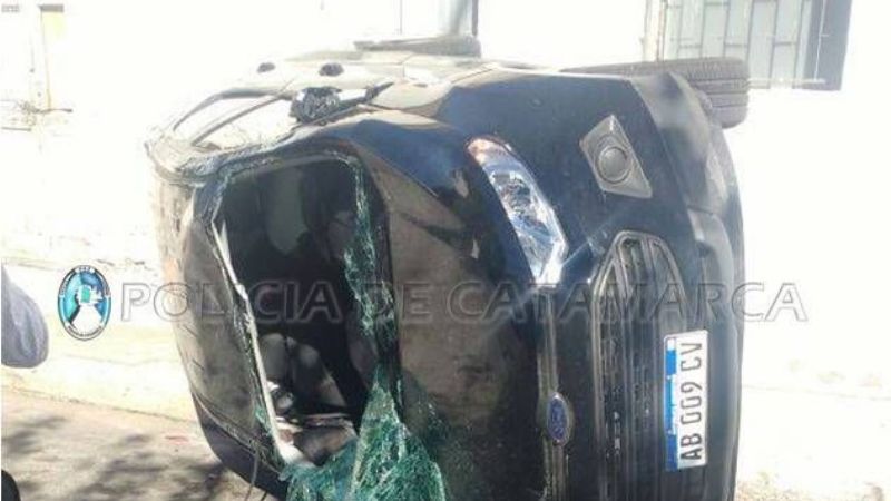 Impresionante vuelco en el centro