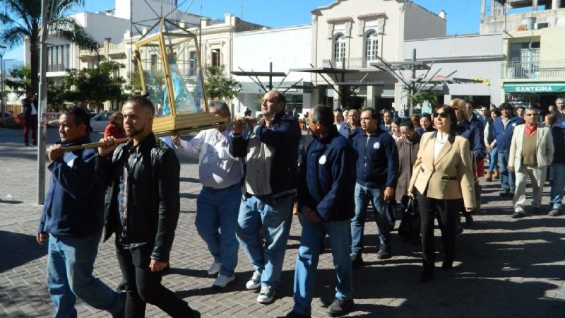 Los universitarios peregrinaron al Santuario para honrar a la Virgen
