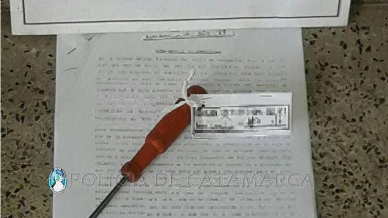 Amenazó a una mujer con un destornillador