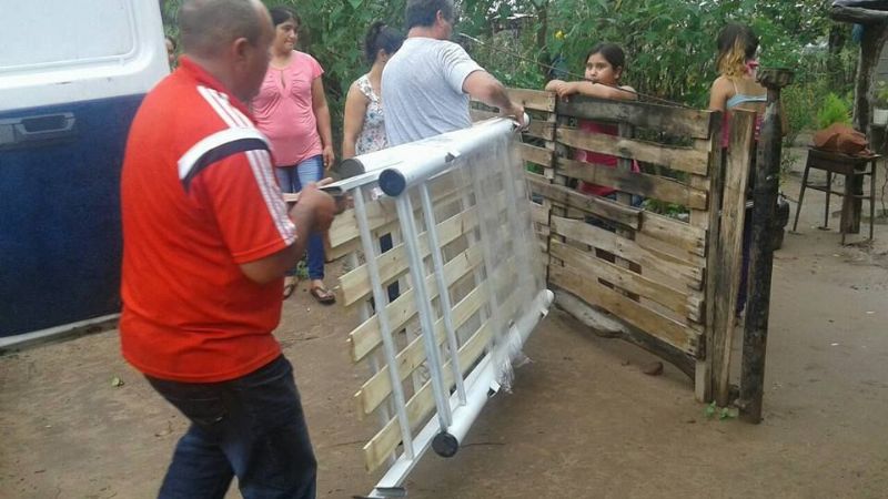 Recorrido de obras y ayuda a pobladores en La Paz