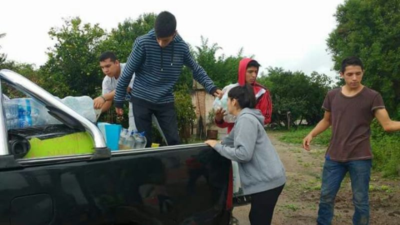 Solidaridad de jóvenes de Recreo