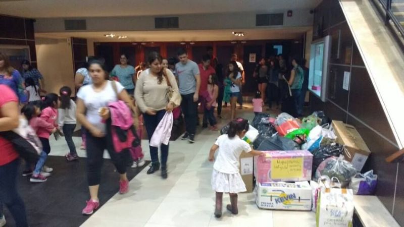 Proyecciones solidarias de cine