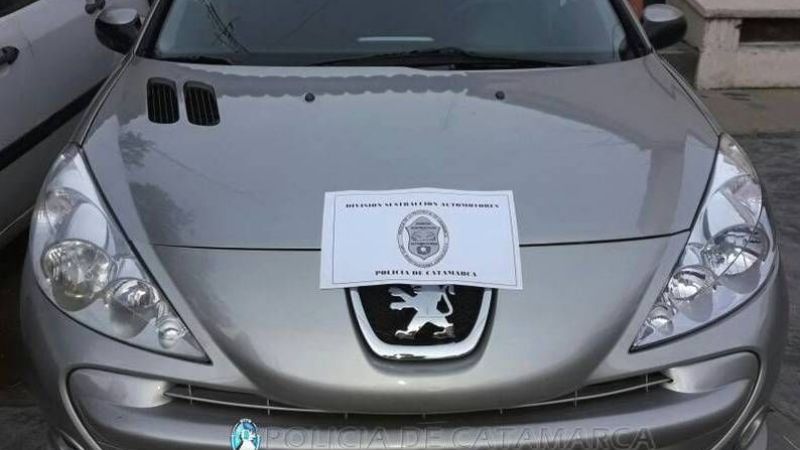 Recuperan un auto robado