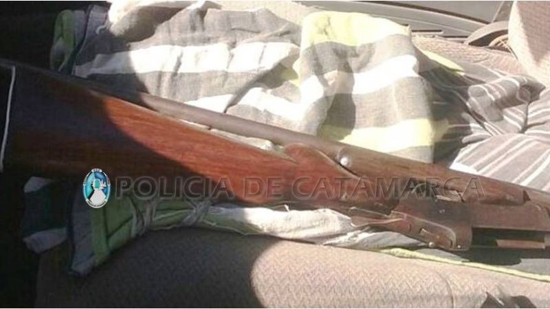 Lo aprehenden y le secuestran una escopeta