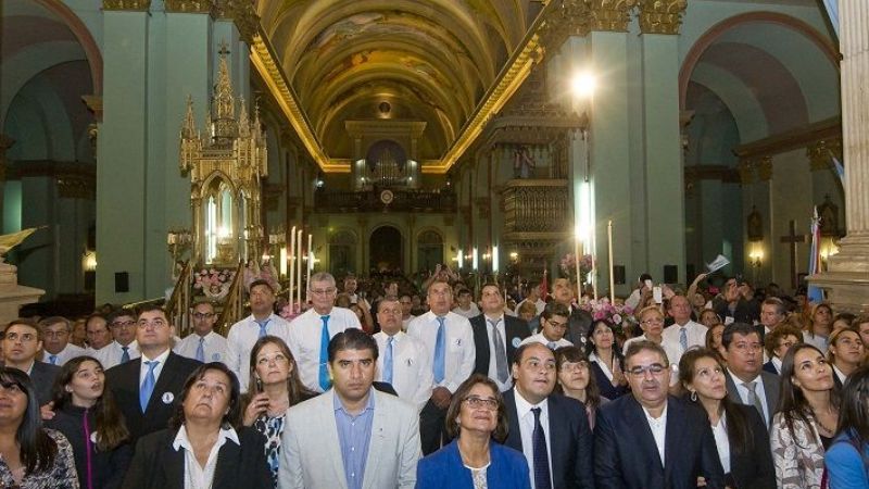El pueblo caminó junto a la Morena del Valle