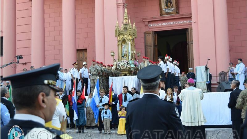 20.000 peregrinos llegaron para honrar a la Virgen