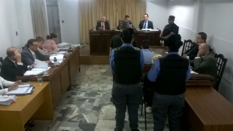 Lo condenan por tenencia de arma de guerra