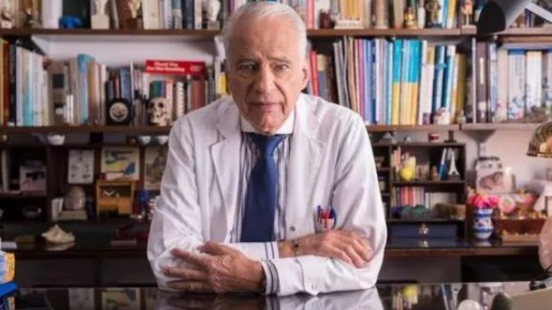 Cormillot renunció a su cargo en el Ministerio de Salud