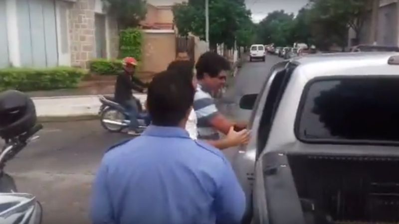 Descontrolado chocó a motociclistas y a jubilados