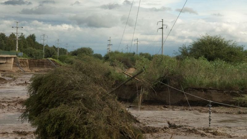 Inician trabajos para restituir el servicio de agua