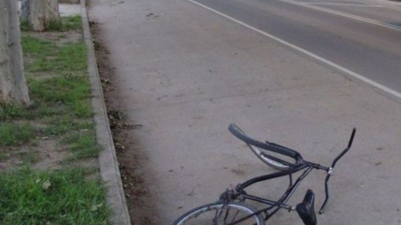 Sexagenario se cayó de la bicicleta
