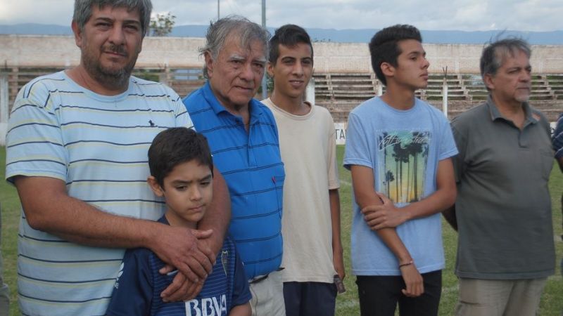 Merecido homenaje al periodista Argentino Argañaraz