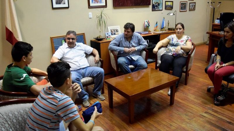 Los campeones de Torneo Nacional Padel con Jalil