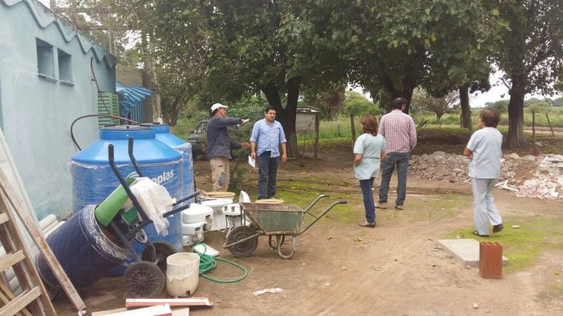 El senador Ojeda visitó el Mini Hospital de Colonia de Achalco