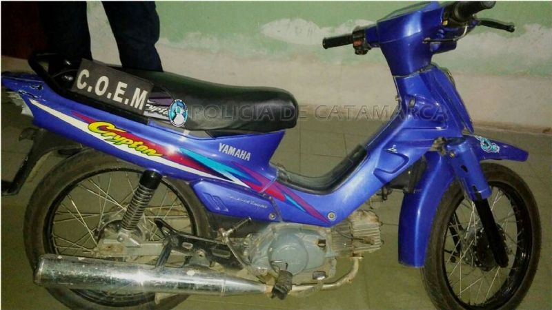 Recuperan una moto y demoran a una adolescente