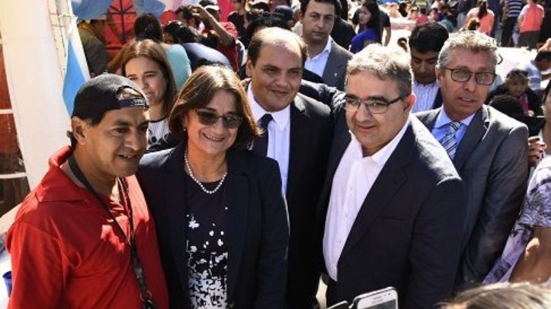 Gran fiesta por el día del Trabajador en la Alameda