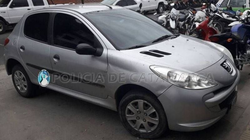 Secuestran un auto requerido por la Justicia de Buenos Aires