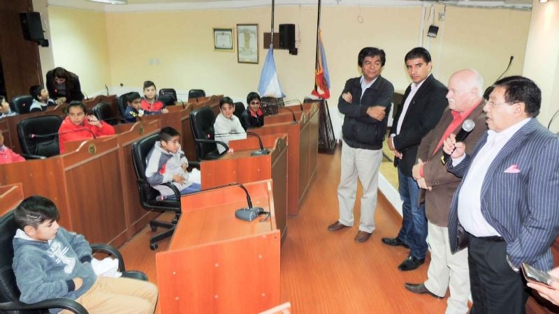 Senador “persona no grata”